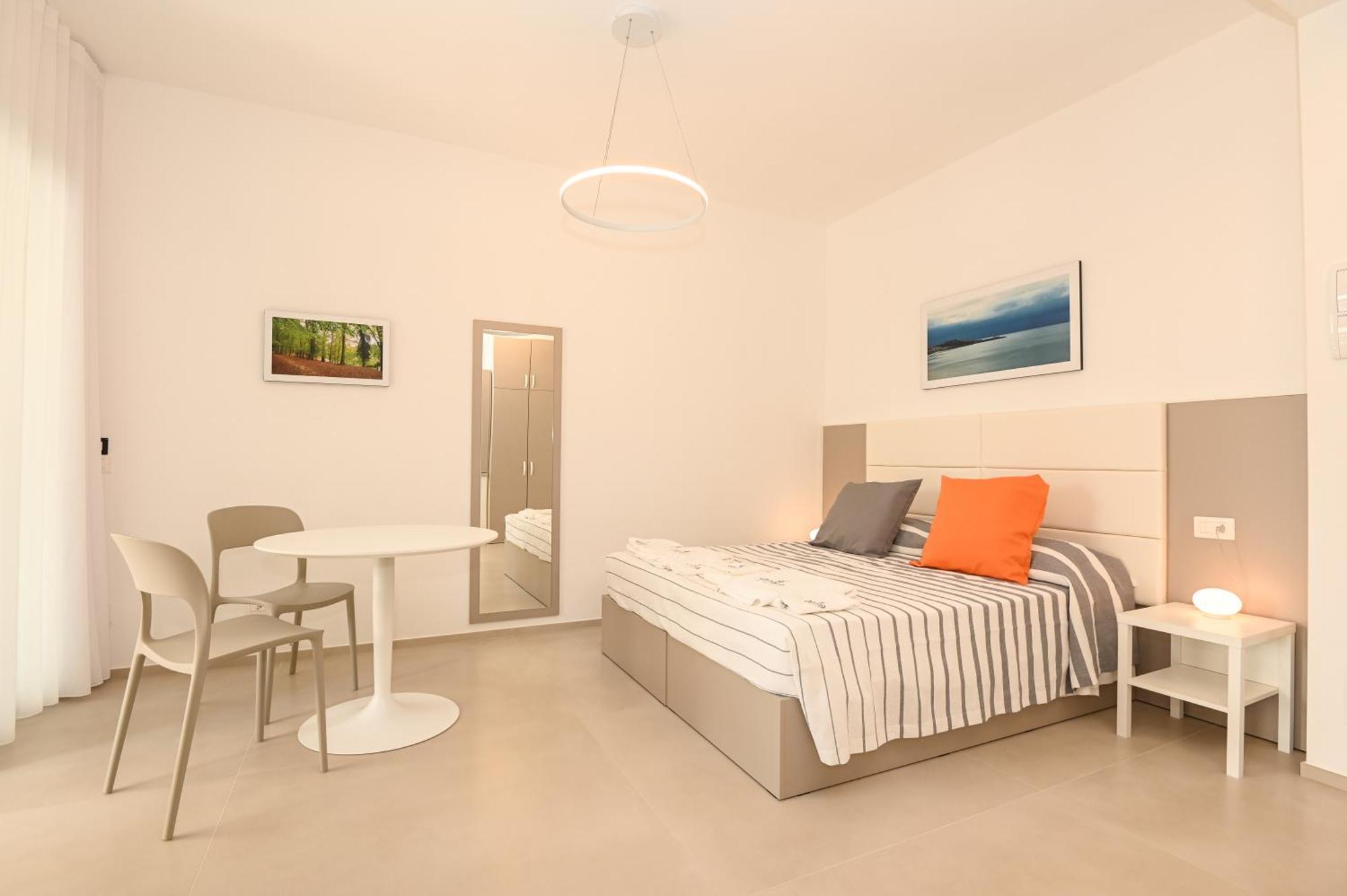 Agora Vieste Rooms & Apartments Exteriér fotografie